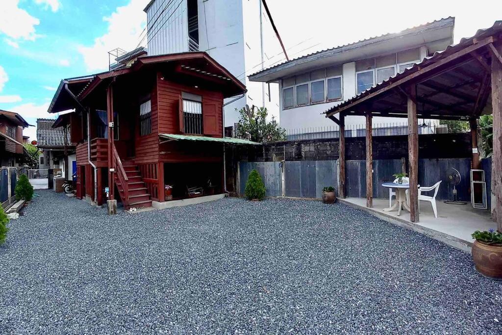 Вилла Grandma'S House Чиангмай Экстерьер фото