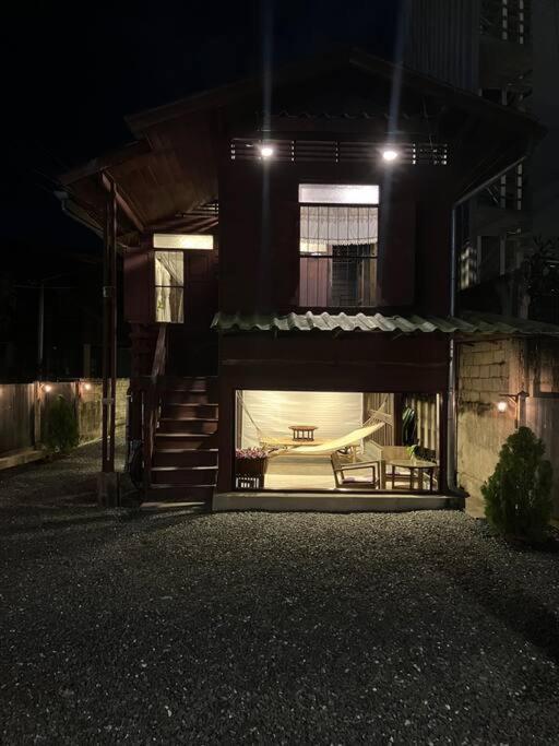 Вилла Grandma'S House Чиангмай Экстерьер фото